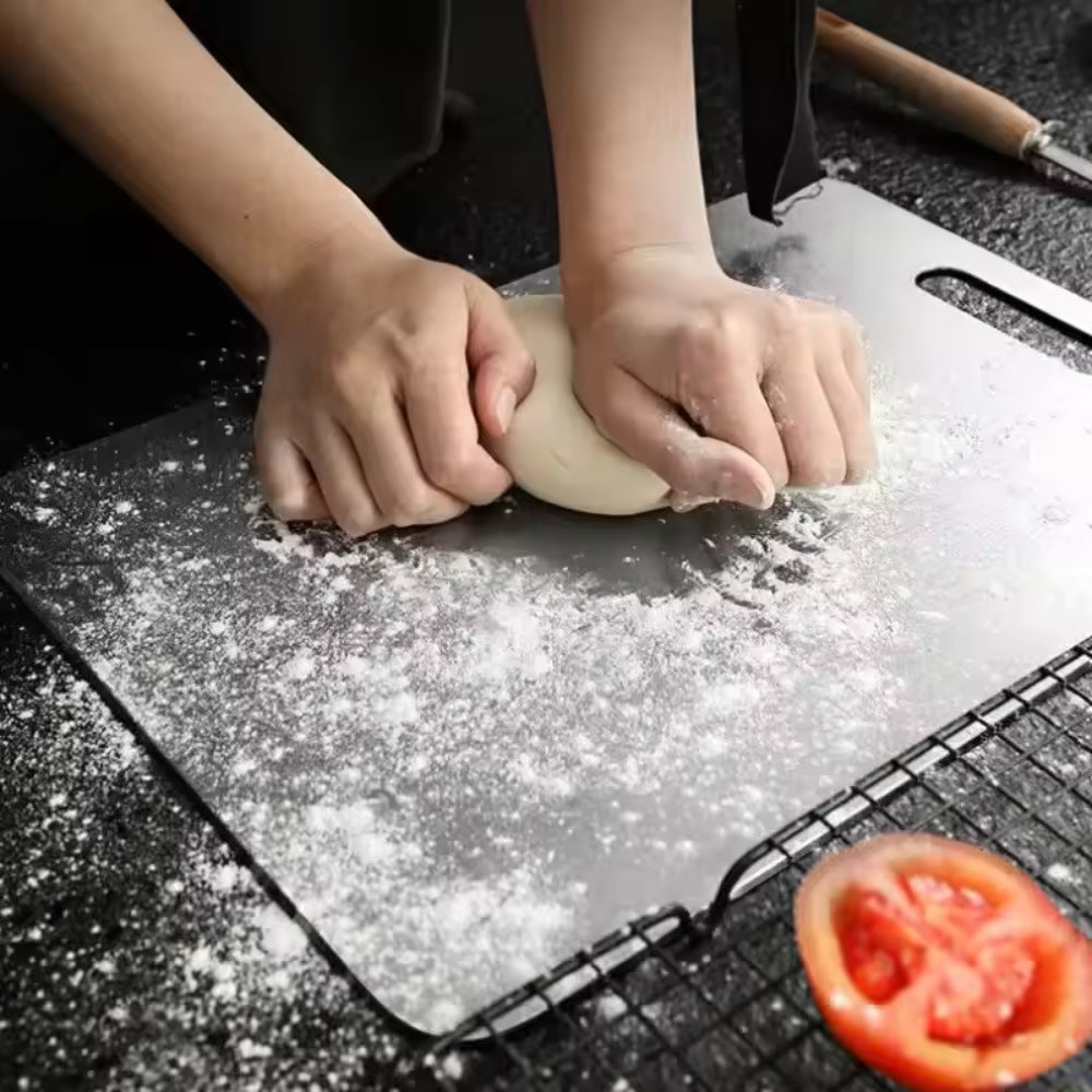 Slevaro™ - The Permanent Cutting Board
